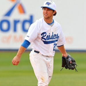 Ryan Kemp playing baseball.
