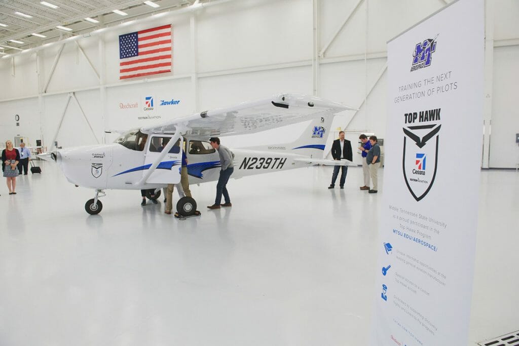 MTSU students, administrators check out the Cessna Skyhawk 172 they will use this spring and summer.