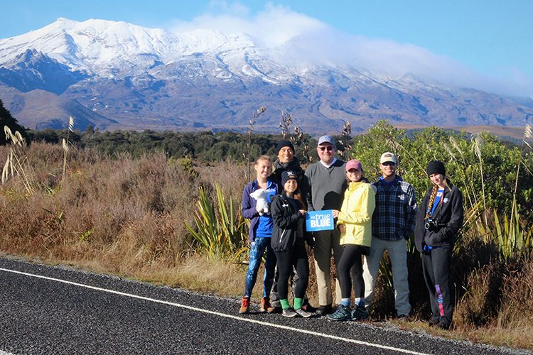 An MTSU class in leisure, sports and tourism studies poses for a group photo in New Zealand in 2019. (Photo submitted)