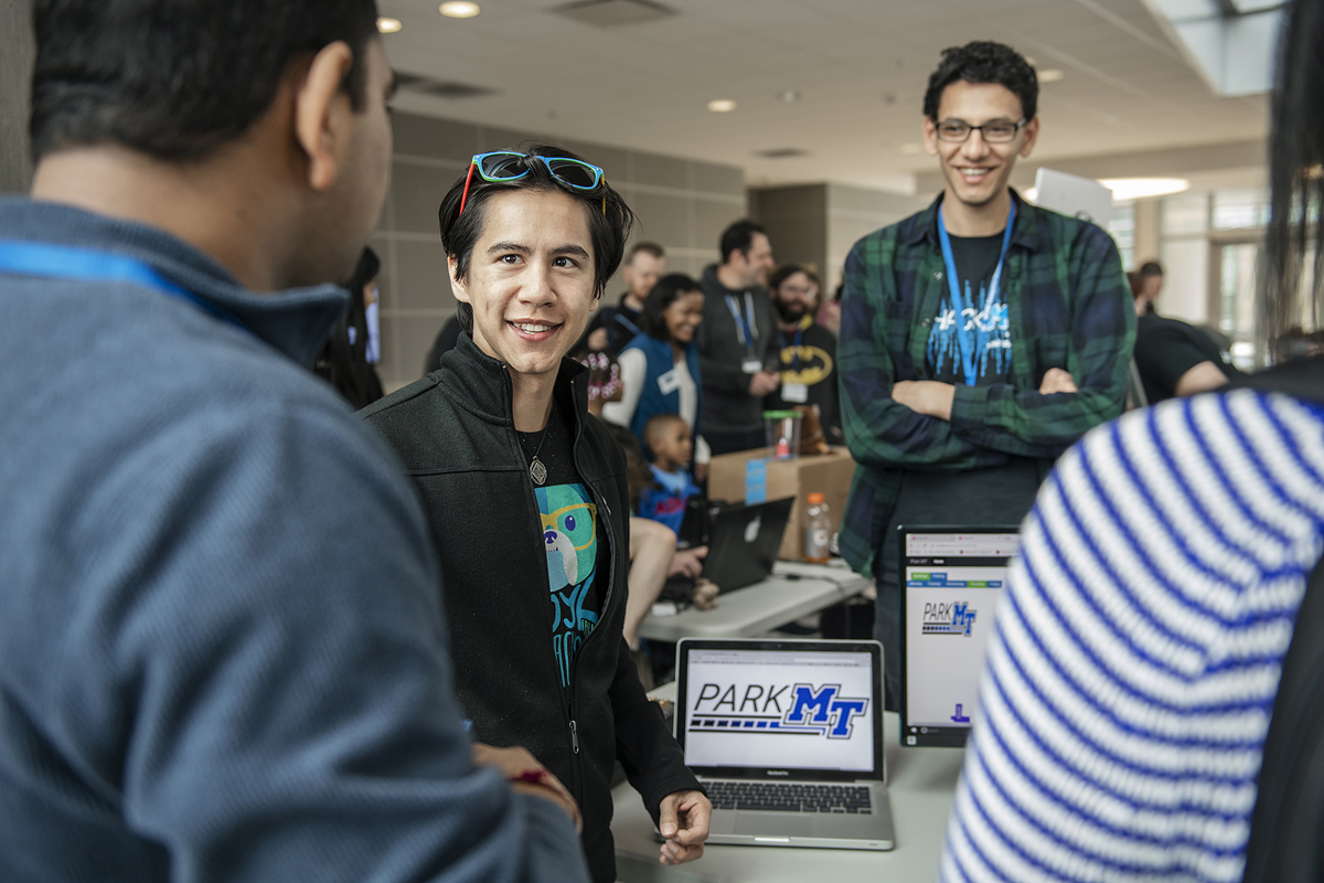 While a student at MTSU, Sam Remedios, center, took part in the annual, weekend-long Department of Computer Science HackMT event. He said his entire MTSU experience and the people he encountered proved meaningful. (MTSU file photo by Kimi Conro)