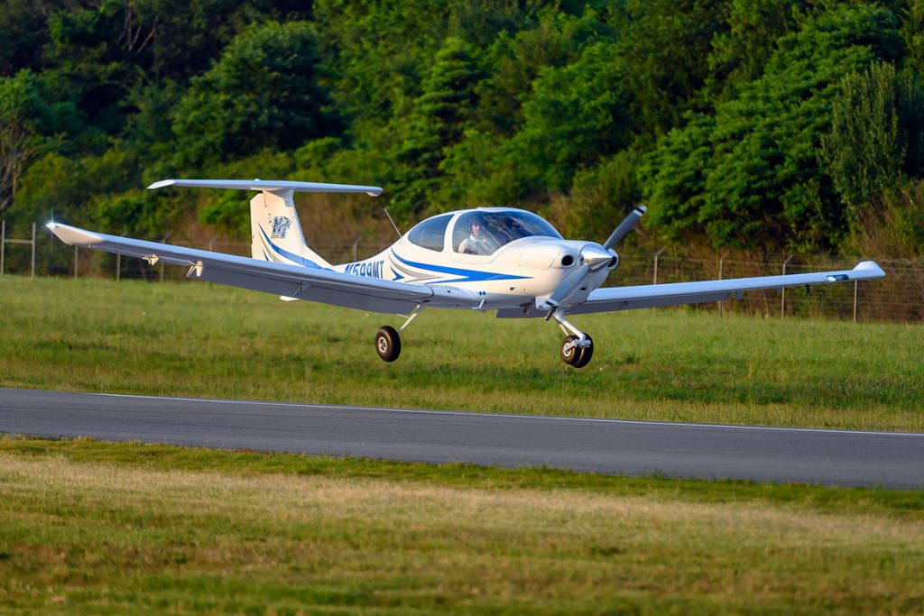 Middle Tennessee State University professional pilot majors fly Diamond Aircraft DA40 planes as part of their flight training. MTSU is a new partner with Southwest Airlines and its Destination 225°, the airline’s First Officer development and recruitment program to find qualified and skilled pilots in light of a potential pilot shortage across the industry. (MTSU file photo by J. Intintoli)