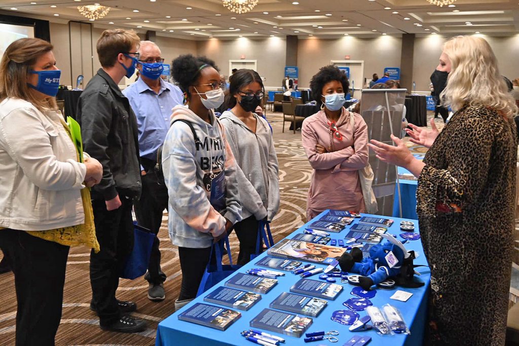 Beverly Keel, right, MTSU College of Media and Entertainment dean, received plenty of interest from prospective students during the university’s True Blue Tour event recently at The Westin Atlanta Perimeter North in Sandy Springs/Dunwoody. Atlanta-area students were drawn to recording industry, commercial songwriting, music business and aerospace at the Oct. 19 event. (MTSU photo by Andrew Oppmann)