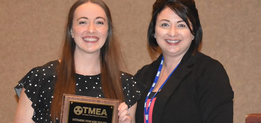 Corynn York, left, Middle Tennessee State University alumna and elementary music teacher at Rocky Fork Elementary School in Smyrna, Tenn., received the Outstanding Young Music Educator Award from the Tennessee Music Education Association, or TMEA, at the TMEA professional development conference awards banquet in Nashville on April 28, 2022. (Photo courtesy of the Tennessee Music Education Association)