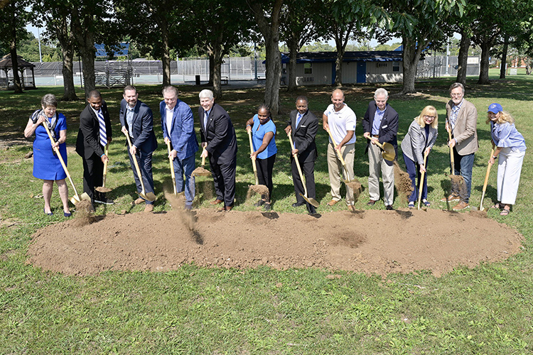 MTSU representatives and supporters toss the first shovels of dirt Thursday, Sept. 15, at the groundbreaking ceremony for a new Outdoor Tennis Complex. (MTSU photo by Andy Heidt)