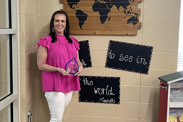 Middle Tennessee State University presented Amanda Turnbo, special education teacher at Overall Creek Elementary in Murfreesboro, Tenn., with a Mentor Teacher of Excellence award for her work mentoring MTSU education students, on May 5, 2023. (MTSU photo by Shannon Harmon)