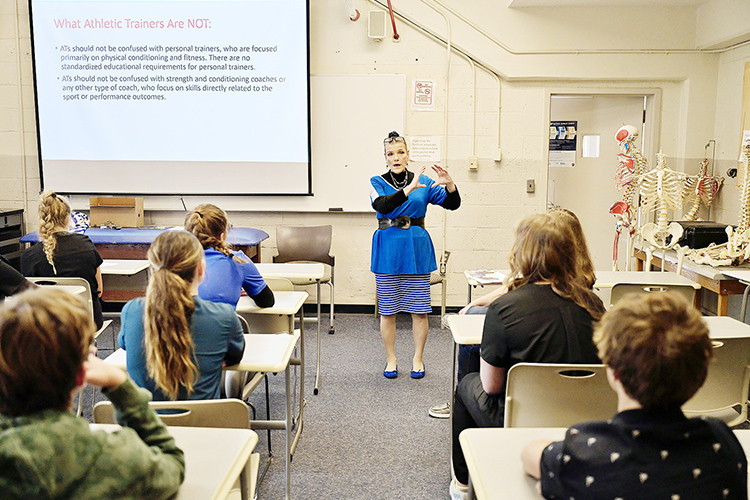 Professor Helen Binkley, Athletic Training Program director at Middle Tennessee State University, talks to Williamson County high schoolers who toured Health and Human Performances facilities Oct. 20, 2023. (MTSU photo by Cat Curtis Murphy)