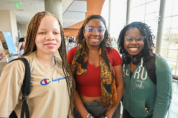 Middle Tennessee State University undergraduate students, from left, Christabeo Obi-Nwosu, Ruth Nwozo and Chioma Ezeoke attend the Undergraduate Research Center’s sixth annual Open House on Thursday, Nov. 9, at the Science Building on campus. (MTSU photo by Stephanie Wagner)