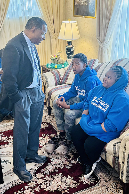 Middle Tennessee State University President Sidney A. McPhee, left, a Bahamian native, chats recently with a few members of the Legacy Tour group from The Bahamas during their stop at the President’s House on the MTSU campus in Murfreesboro, Tenn. The group of about 30 Bahamian students and 10 parental chaperones spent the day touring campus thanks to an invitation from the Office of International Affairs to learn more about the Blue Raider community and their opportunities for international education here. (MTSU photo by Matthew Wells)