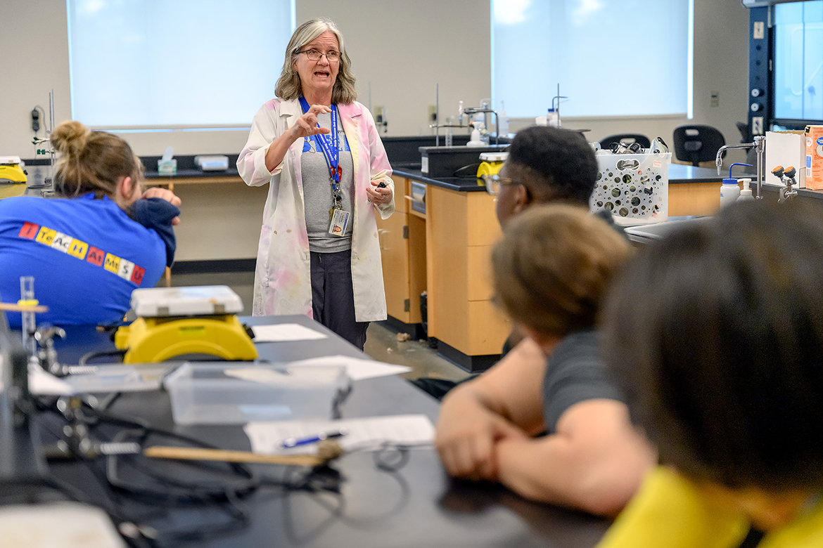 Amy Phelps, professor and interim chair for the Middle Tennessee State University Chemistry Department, addresses a group of high school students attending the 2023 College of Basic and Applied Sciences summer STEM camp in the Science Building on the MTSU campus in Murfreesboro, Tenn. Rising 10th through 12th grade students for the 2024-25 academic year are invited to attend this year’s STEM camp July 15-19. Registration is open until May 15. (MTSU file photo by J. Intintoli)