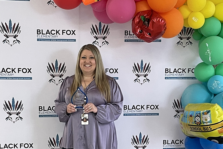 Middle Tennessee State University presented Sara Beth Martin, elementary teacher at Black Fox Elementary in Murfreesboro, Tenn., with a Mentor Teacher of Excellence award for her work mentoring MTSU education students, in May 2024. (MTSU photo by Shannon Harmon)