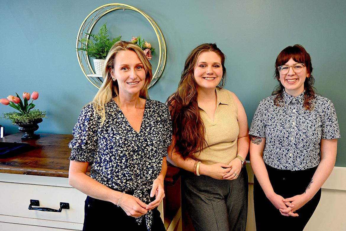 Winners of scholarships from the June S. Anderson Foundation at Middle Tennessee State University in Murfreesboro, Tenn., are, from left, Heather Mason of Clarksville, Tenn.; Hannah Evans of Dyersburg, Tenn.; and Kayla Albee of Nashville, Tenn. The foundation annually awards full-tuition scholarships to students age 25 and older who are preparing for careers in fields that are nontraditional for women. (MTSU photo by Nancy DeGennaro)