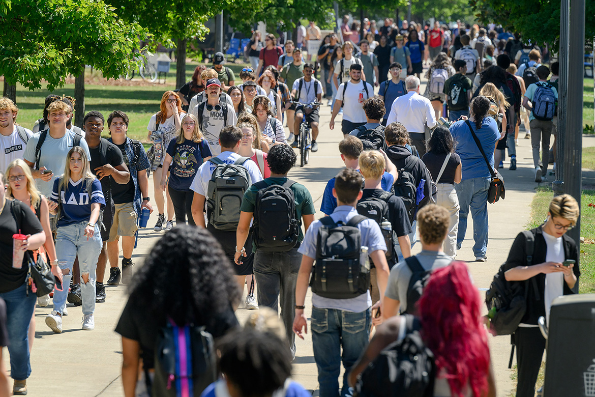 A host of Middle Tennessee State University students make their way across campus in between classes Aug. 26, the first day of classes for the fall 2024 on the Murfreesboro, Tenn., campus. MTSU’s fall enrollment of 20,540 students is up 1.7% year over year thanks to increases in new freshmen and transfer student enrollment. (MTSU photo by J. Intintoli)