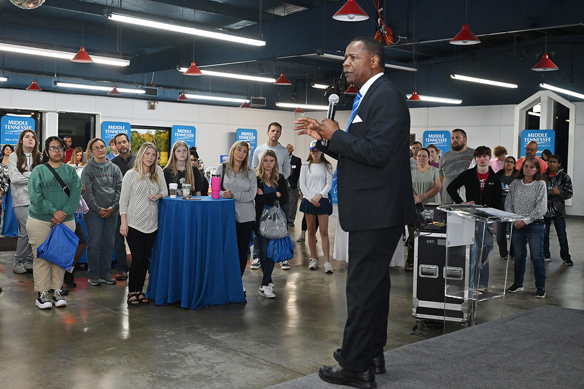 Dozens of prospective Middle Tennessee State University students and their families attended the True Blue Tour student recruitment event held Monday, Nov. 18, at the Blue Ribbon Circle in Shelbyville, Tenn. University President Sidney A. McPhee handed out $28,000 to 10 prospective students to draw them to the Murfreesboro campus. (MTSU photo by James Cessna)