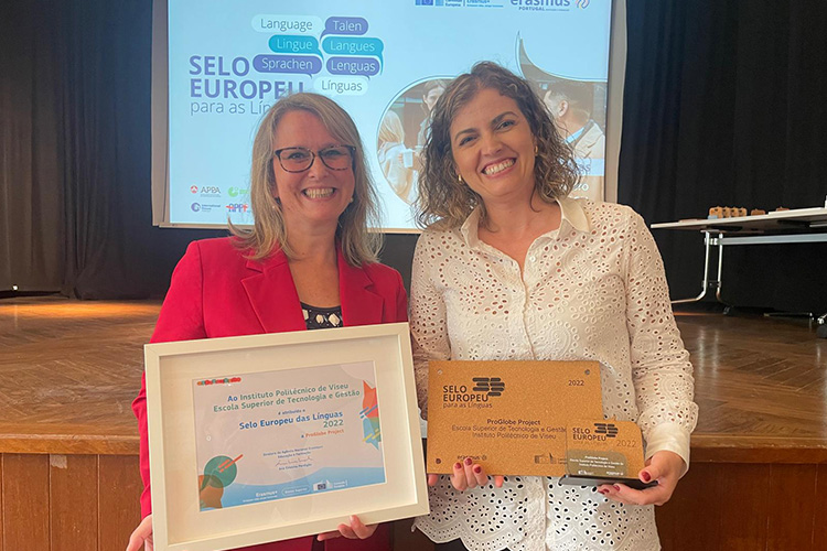 Lurdes Martins, left, and Paula Fonseca, both of Portugal, accept the European Language Label for Innovative Initiatives in Language Teaching/Learning from the European Union on behalf of the Digital Project-Based Learning: Promoting the Global Exchange of Ideas on Sustainable Goals, Practices, and Cultural Diversity, or ProGlobe, during the European Day of Languages held Sept. 26 in Lisbon, Portugal. ProGlobe was co-founded by Middle Tennessee State University professor of interior architecture Kristi Julian, who was unable to attend the conference. (Submitted photo)