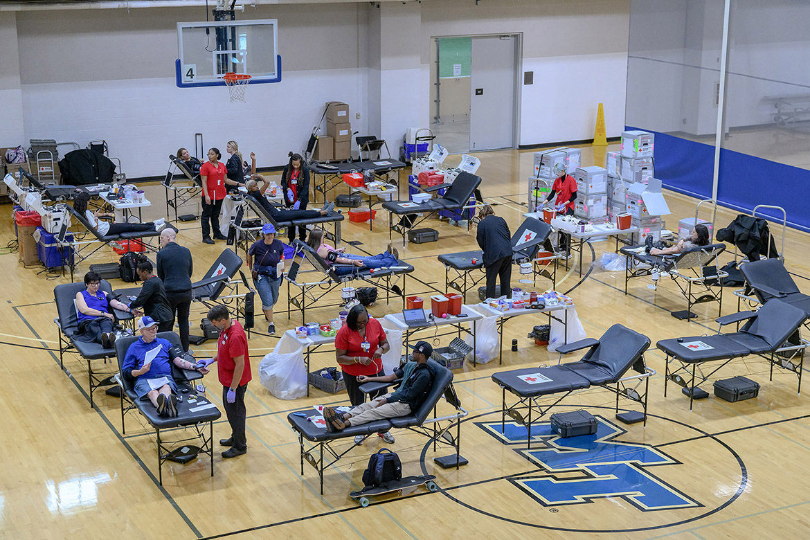 Donors roll up their sleeves in the Campus Recreation Center gym on the campus of Middle Tennessee State University in Murfreesboro, Tenn., for the 2024 “Bleed Blue to Beat WKU” blood drive. This year’s event is set for noon to 6 p.m. Monday-Wednesday, Oct. 27-29, at Campus Rec, 1848 Blue Raider Drive. (MTSU file photo by J. Intintoli)