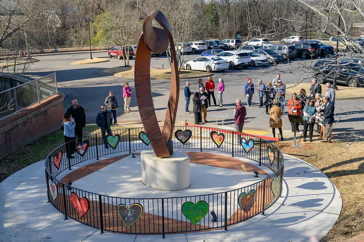 The “HeArt of Tennessee” sculpture created by Middle Tennessee State University art professor Michael Baggarly is seen here at its permanent home at the Discovery Center at Murfree Springs on Southeast Broad Street in Murfreesboro, Tenn. (MTSU photo by J. Intintoli)