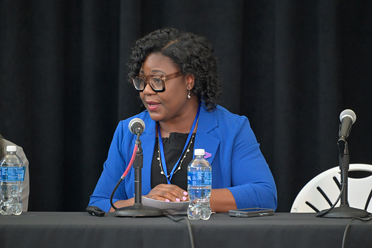 Olutosin Oguntunde, managing director at Accenture Security, moderates a panel at Middle Tennessee State University’s Tech Vision 2026 conference held April 10 at the Miller Education Center on campus in Murfreesboro, Tenn. (MTSU photo by Andy Heidt)