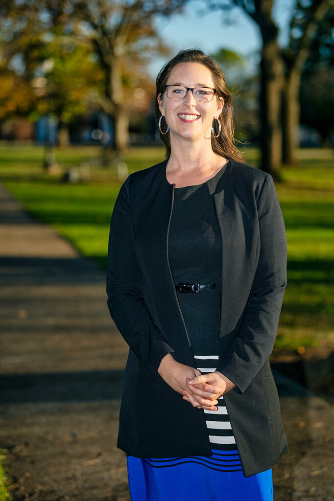 Jenna Gray-Hildenbrand, Philosophy and Religious Studies faculty, in Walnut Grove for her faculty profile. (Photo: Andy Heidt)