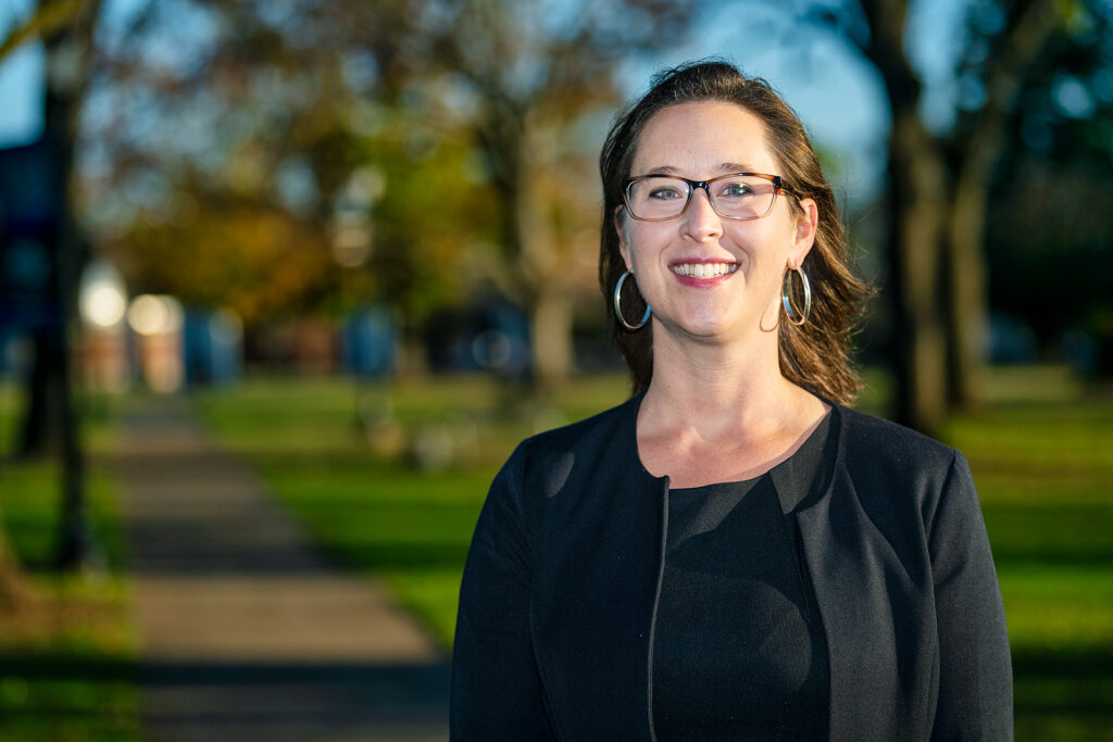Jenna Gray-Hildenbrand, Philosophy and Religious Studies faculty, in Walnut Grove for her faculty profile. (Photo: Andy Heidt)