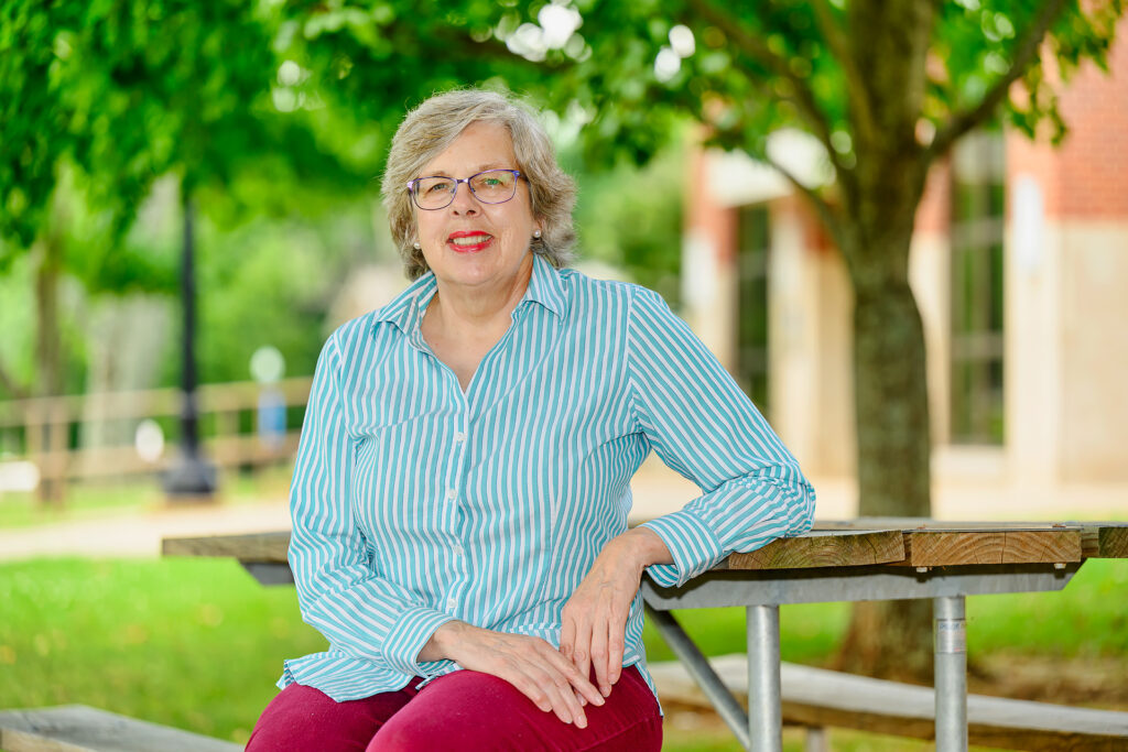 Service to students portrait for Rebecca Fischer, Professor/Communication Disorders Program Coordinator