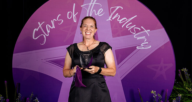 Elizabeth Whalen, director of the Tourism and Hospitality Management program at ����Vlog�ٷ� in Murfreesboro, Tenn., holds her Industry Educator of the Year Award presented to her by the Tennessee Hospitality Tourism Association during the annual Stars of the Industry Awards held in September at the Governor’s Conference on Hospitality and Tourism in Kingsport, Tenn. (Submitted photo)