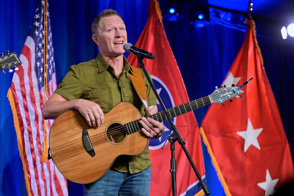 Veteran and country music artist Craig Morgan shared anecdotes of his friendship with the late Charlie Daniels, who sent flowers when he was first inducted into the Grand Ole Opry. Morgan in turn has sent flowers to newer inductees, honoring the kindness shown by his friend. (MTSU Photo by Andy Heidt)