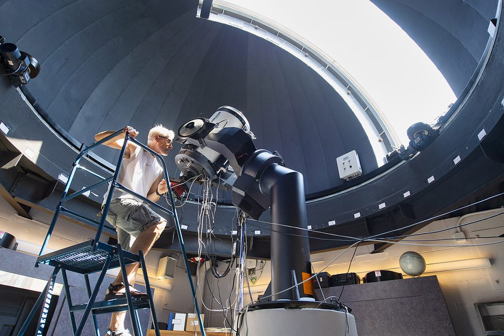 As part of the Tennessee STEAM Festival, Middle Tennessee State University’s Astronomy Club will host a Star Party on Saturday, Oct. 17, at the Murfreesboro, Tenn., campus observatory. (MTSU file photo by J. Intintoli)
